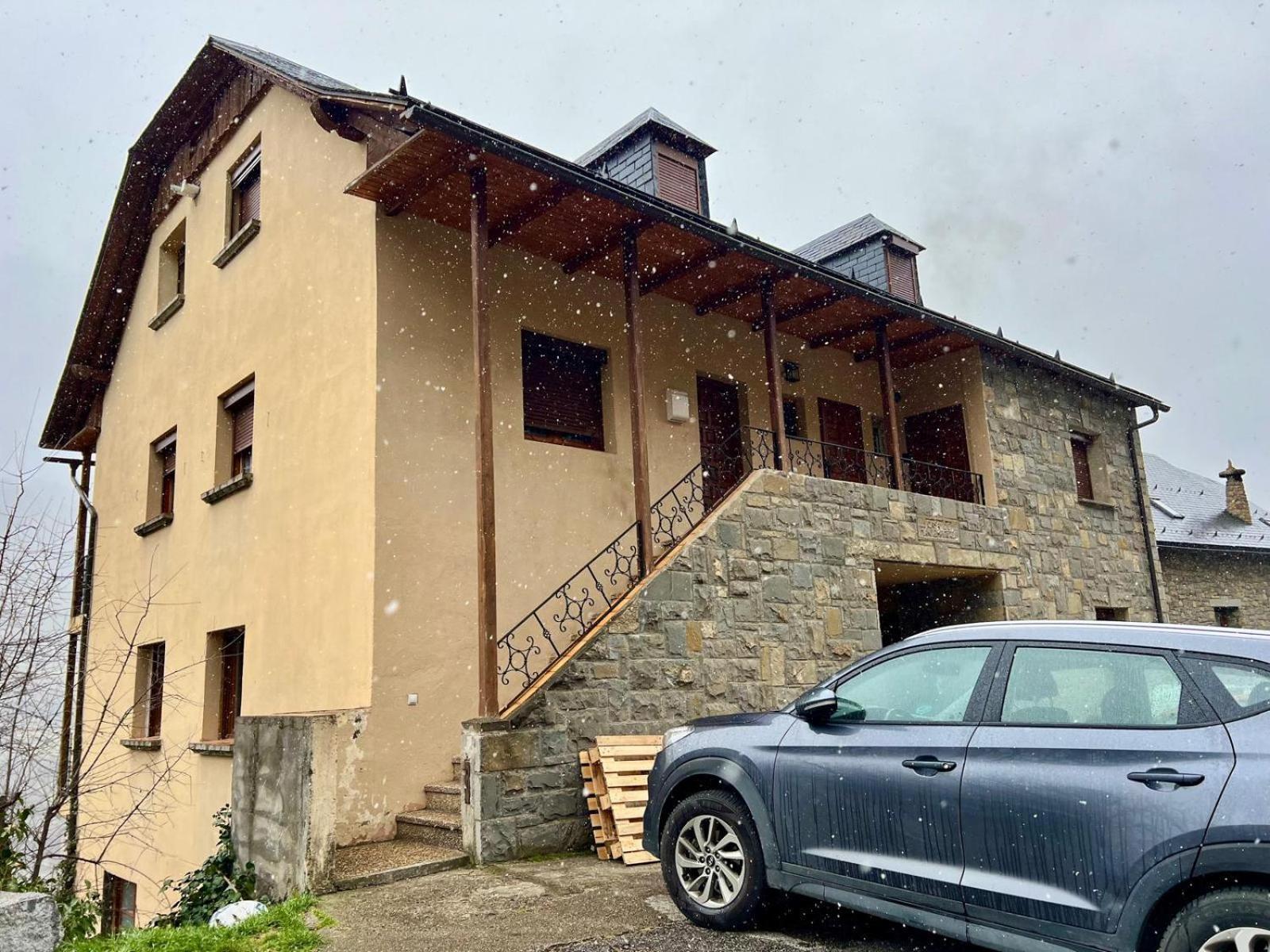 Apartamento La Buhardilla Del Boscache サン・ファン・デ・プラン エクステリア 写真