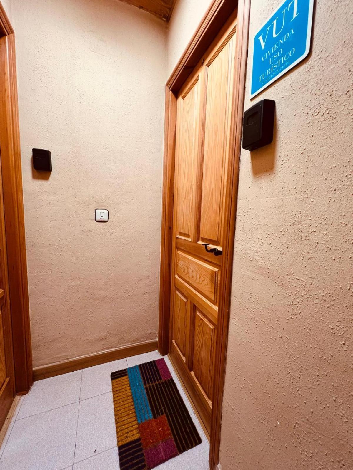 Apartamento La Buhardilla Del Boscache サン・ファン・デ・プラン エクステリア 写真
